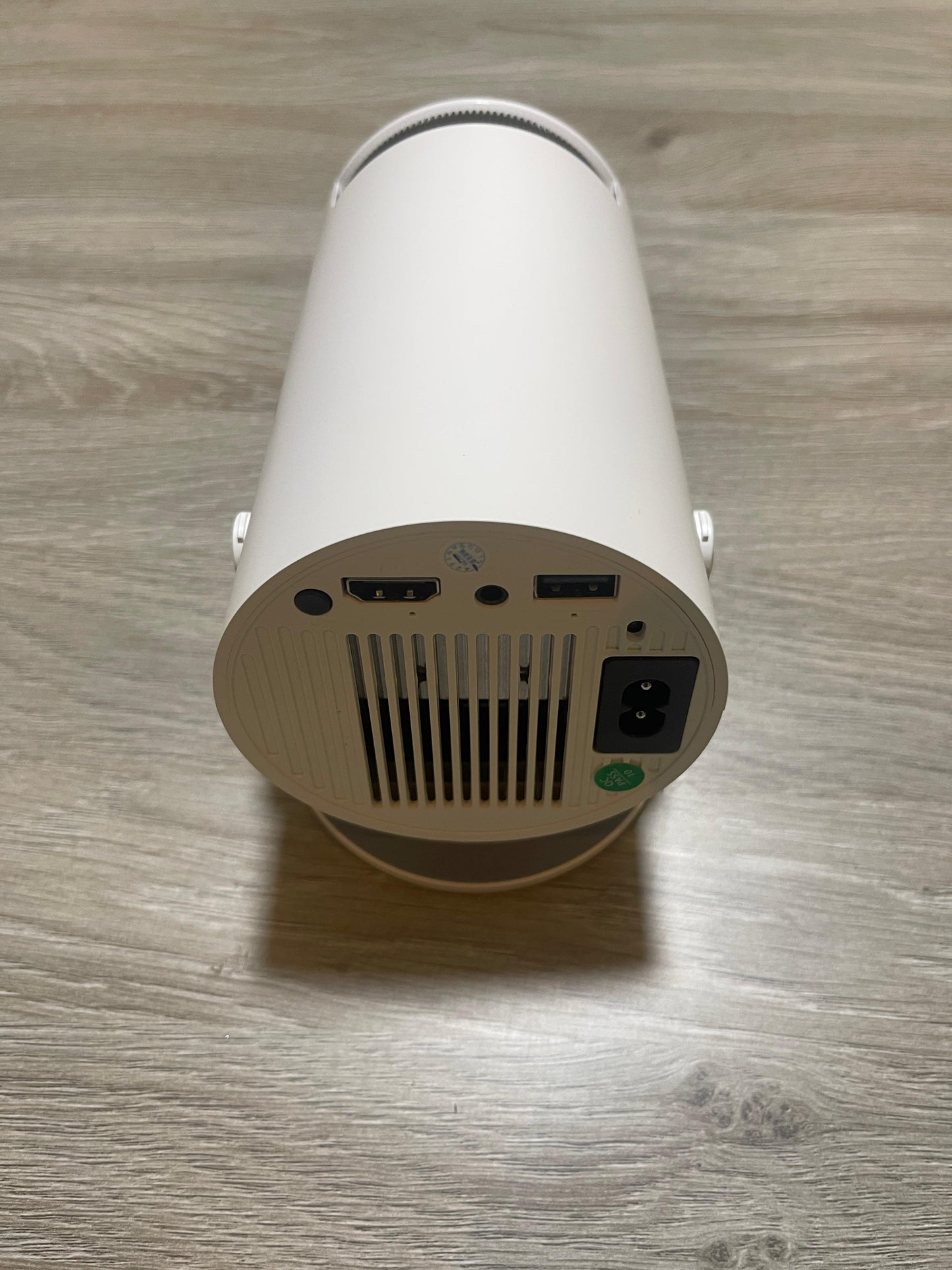 Breeva's HY300 PRO Android Projector